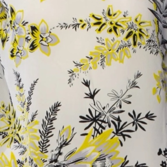 DIANE VON FURSTENBERG Silk Floral Sleeveless Top in Yellow/Black/White Size S - Picture 4 of 6